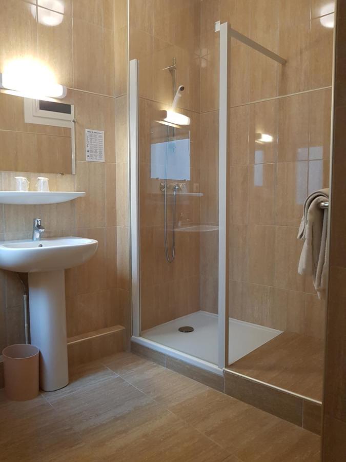Hotel Saint Sebastien Lourdes Eksteriør billede